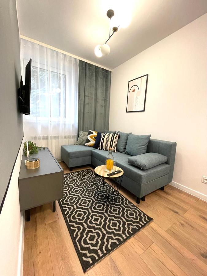 Przestronny Apartament W Centrum Miasta Radom Esterno foto