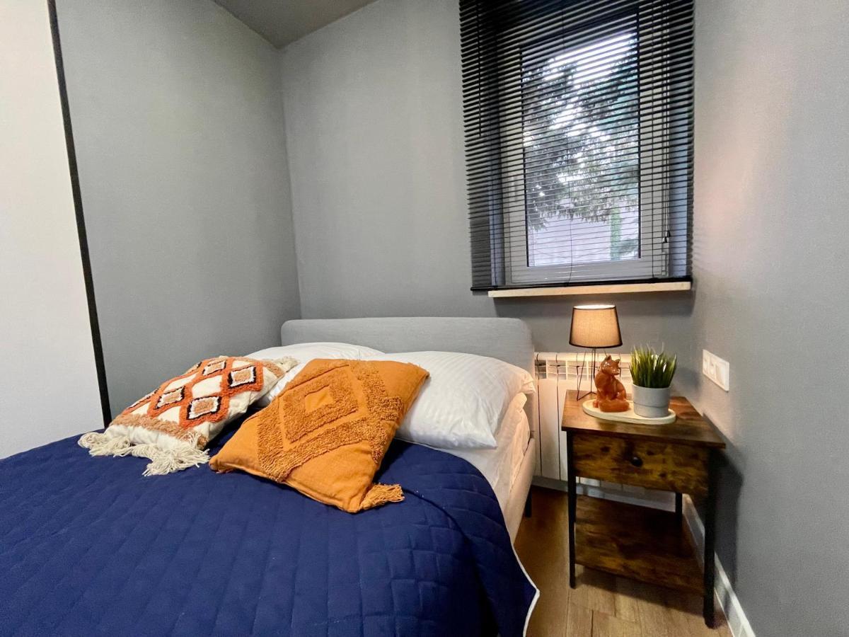 Przestronny Apartament W Centrum Miasta Radom Esterno foto